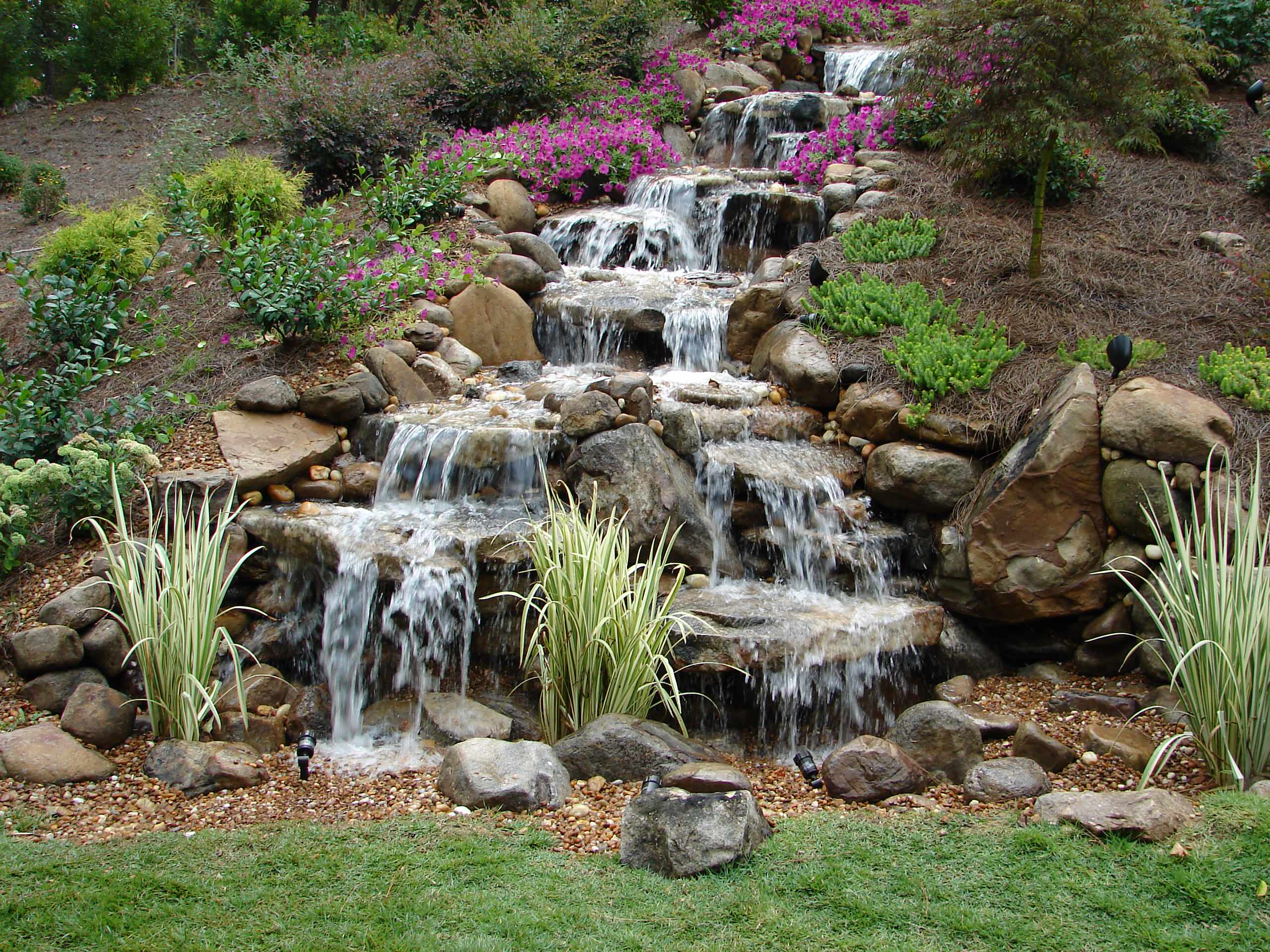 backyard-waterfalls